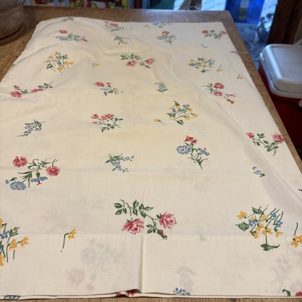 Vintage Handmade Cotton Pillowcase Set Floral Rose Pink Blue Yellow 43x36 1960s